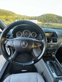 Mercedes Benz C 220CDI - 8