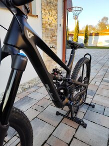 YT Capra MX Core 3 Carbon L - 8