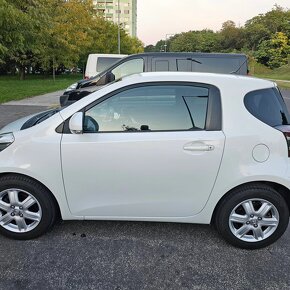 Toyota iQ 1.0 I VVT-i - 8