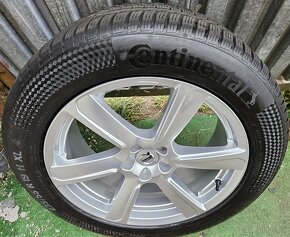 Originálna zimná sada VOLVO - 5x108 r19 + 235/55 r19 - 8