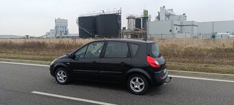 Renault Scénic 1.5 dci - 8