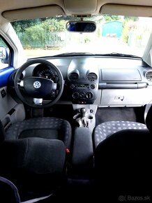 VW New Beetle 2.0 - 8