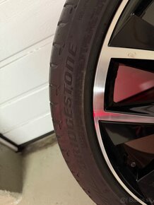 5x112 org. SEAT ATECA 235/40 r19 8jx19 - 8