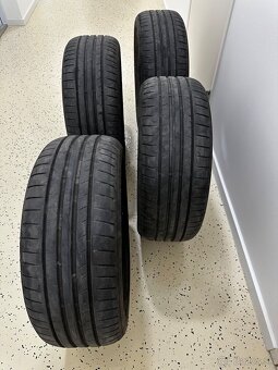 Zimné 225/55 r17, letné 205/55 r16 pneu - 8