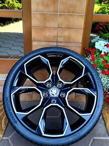 alu R19 5x112, orig. Xtreme Octávia RS, letné pneu 225/35 - 8