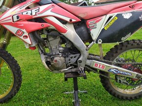 CRF 250 R 2008 - 8