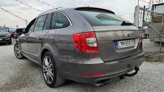 Škoda Superb Combi 2.0 TDI CR 170k Elegance DSG - 8