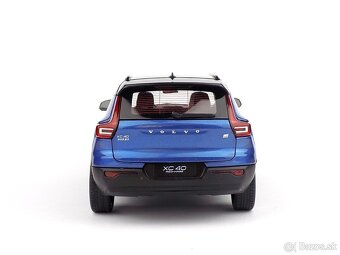 VOLVO XC40 RECHARGE - 1:18 PAUDI - 8