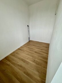 Na predaj 4 izbový penthouse v SOHO - 8