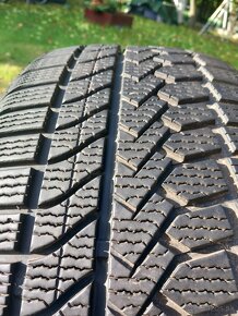 225/35 r19  zimne pneumatiky - 8