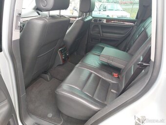 Volkswagen Touareg 3.0Tdi V6, 4x4 - 8