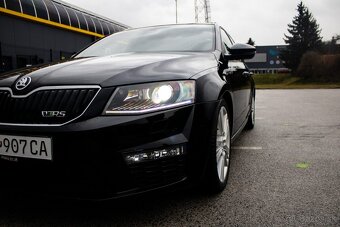 Škoda Octavia Combi 2.0 TDI DPF RS - 8