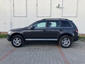 Volkswagen Touareg 2.5TDI 128KW 6st AT 4x4 kúpené SR - 8