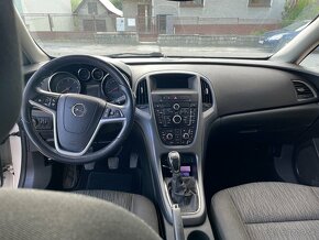 Opel Astra 1.7 - 8