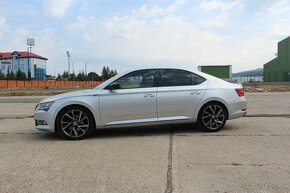 Škoda Superb 2.0 TDI Sportline DSG - 8