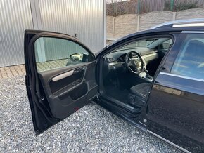 Volkswagen Passat 2.0TDi 135PS DSG NAVI HIGHLINE - 8