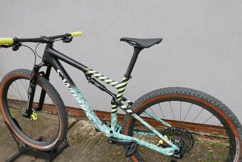 Predám horský karbon. bicykel Specialized S-Works Epic L - 8