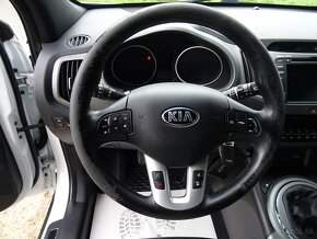 Kia Sportage 1,7 CRDi 85 kW 2x sada alu kol, pěkná výbava - 8