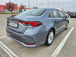 Toyota Corolla sedan 1.5 Dynamic Force - 8