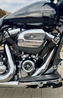 Street Glide  2023 - 8