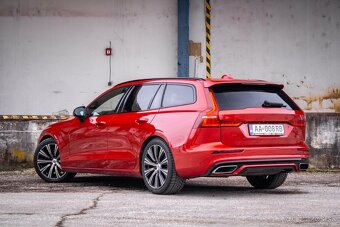 Volvo V60 D3 R-Design 6MT - 8