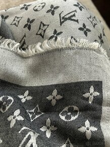 Louis Vuitton Monogram Denim Shawl - 8