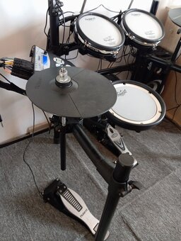 Bicie Roland TD-6 V-drums - komplet sada - 8