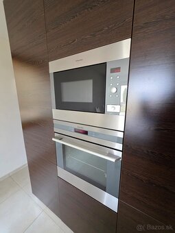 Kuchynská linka so spotrebičmi zn. Electrolux - 8