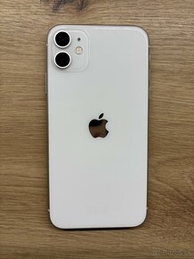 iPhone 11 - 8