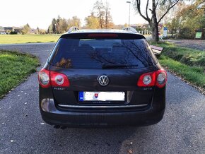 Volkswagen Passat 2.0TDI CR HIGHLINE - 8