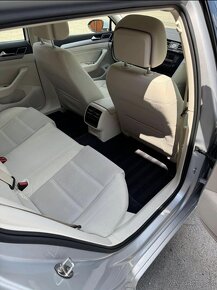 Volkswagen Passat 2.0 TDI - 8