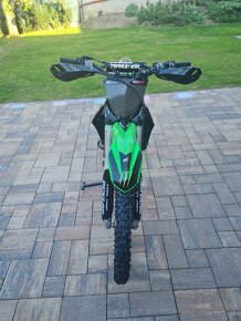 Kawasaki KXF 450 - 8