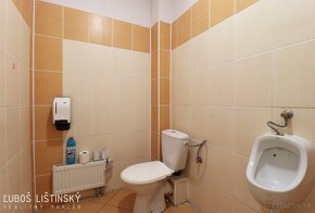 Kancelária 30m2 s umývadlom, parkovaním, Poprad - Okružná ul - 8