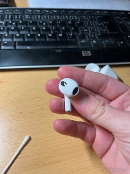 Apple AirPods 3 - 8