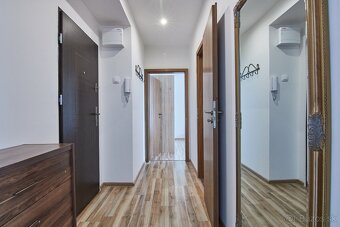 Zariadený 2 izbový byt 55 m2, Špačinská cesta - 8