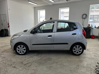 Hyundai i10 1.1i 1.MAJITEL naj.: 57tis.km 4 x EL.OKNA - 8