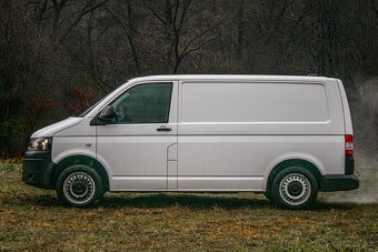 Volkswagen Transporter T5 2.0 TDI 102k - 8