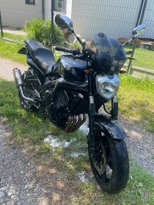 Yamaha FZ6 - 8