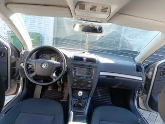 Octavia 1,9 TDI 2007 - 8