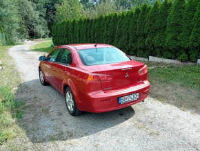 Mitsubishi Lancer 1.5 - 8