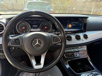 Mercedes E400 4Matic - 8