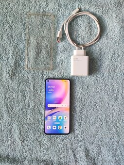 OnePlus 8T 128 GB,8GB RAM strieborný - 8