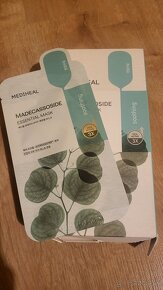 MEDIHEAL Essential Mask - 8