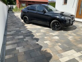 Preredam Bmw X6 M 4,0 D - 8