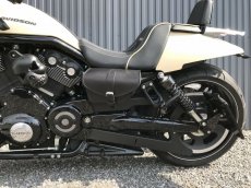 Kožené podsedlové brašničky S77-S78 Harley Davidson V ROD. - 8