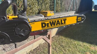 DeWalt FlexVolt píla DCM575N - 8