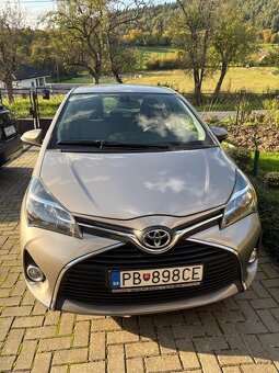 Toyota Yaris 1,3 - 8