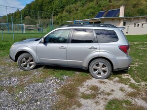 Predám Subaru Forester - 8