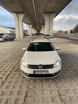 Volkswagen PASSAT B7 Variant - 8