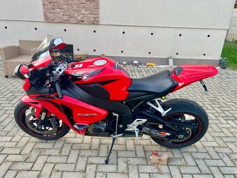 Honda cbr 1000 rr - 8